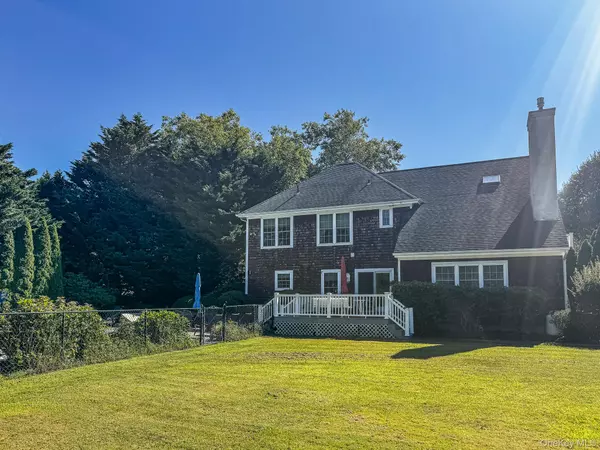 East Moriches, NY 11940,80 Moriches AVE