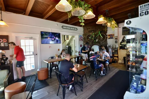 Nyack, NY 10960,282 S Broadway