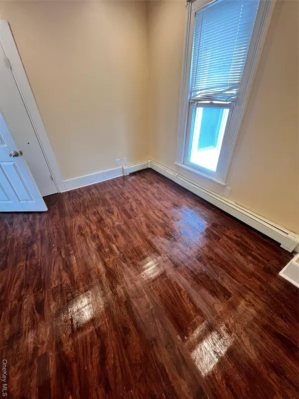 Port Jervis, NY 12771,4 Catherine ST