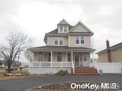 4 Morton AVE #Upper, East Rockaway, NY 11518