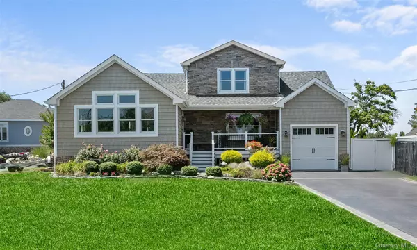 234 W Islip RD, West Islip, NY 11795