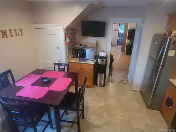 Jamaica South, NY 11434,15518 116th RD