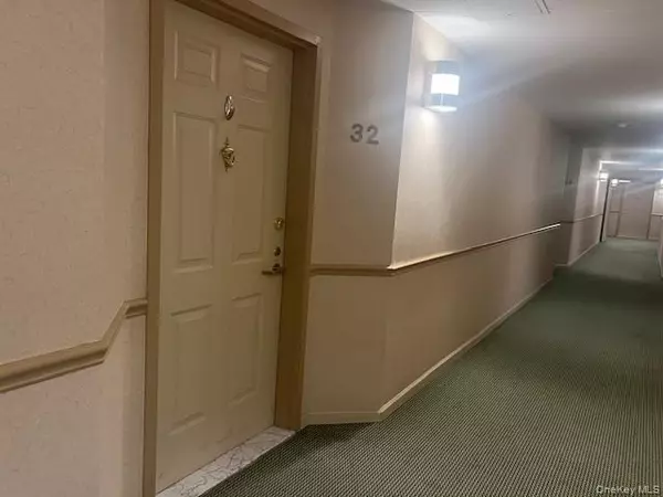 Briarcliff Manor, NY 10510,333 N State RD #32