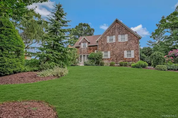 Greenport, NY 11944,1000 Green Hill LN