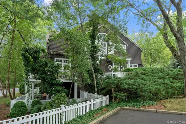 Hastings-on-hudson, NY 10706,10 Old Jackson AVE #41