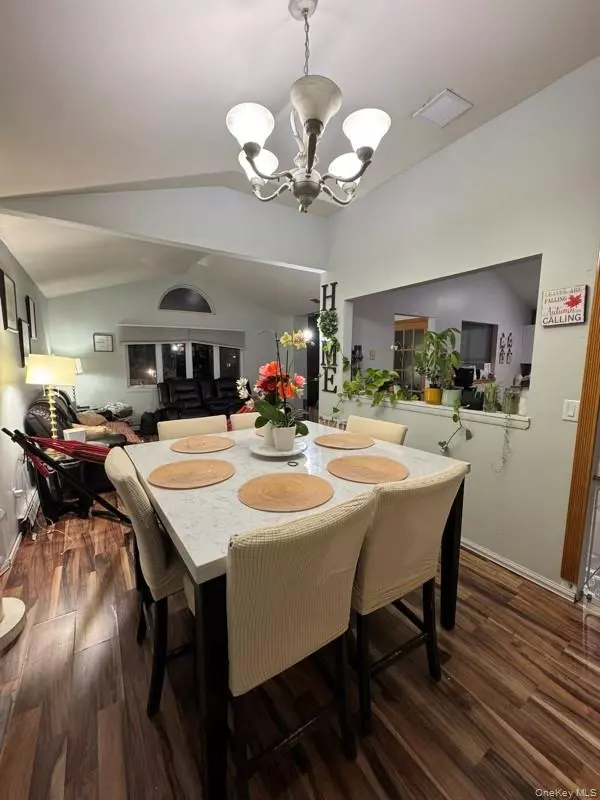East Rockaway, NY 11518,70 Waldo Avenue
