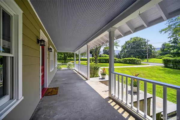 Glenham, NY 12527,40 Old Glenham RD