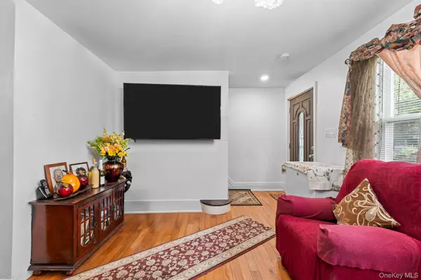 Jamaica, NY 11436,11434 145th ST