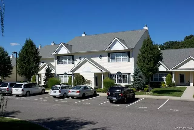 507 Center CT #507, Medford, NY 11763