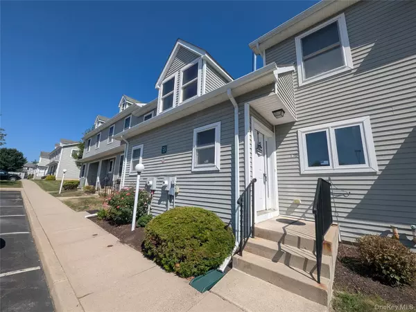 100 Boniface DR #13D,  Pine Bush,  NY 12566