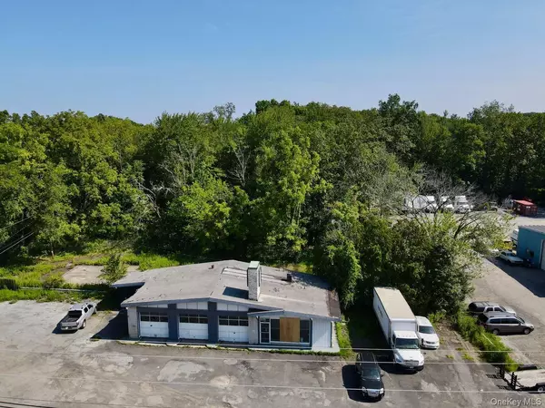 Newburgh, NY 12550,274 Route 17K