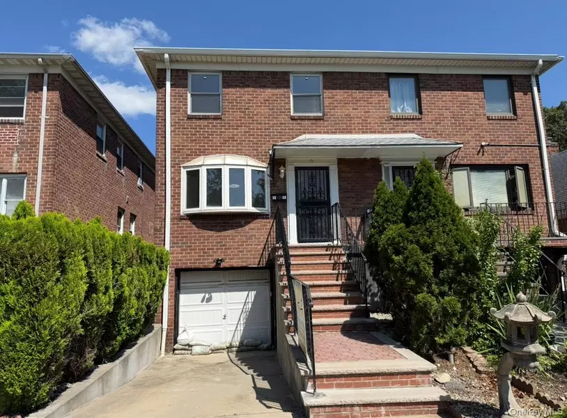 4005 Utopia Pkwy, Flushing, NY 11358