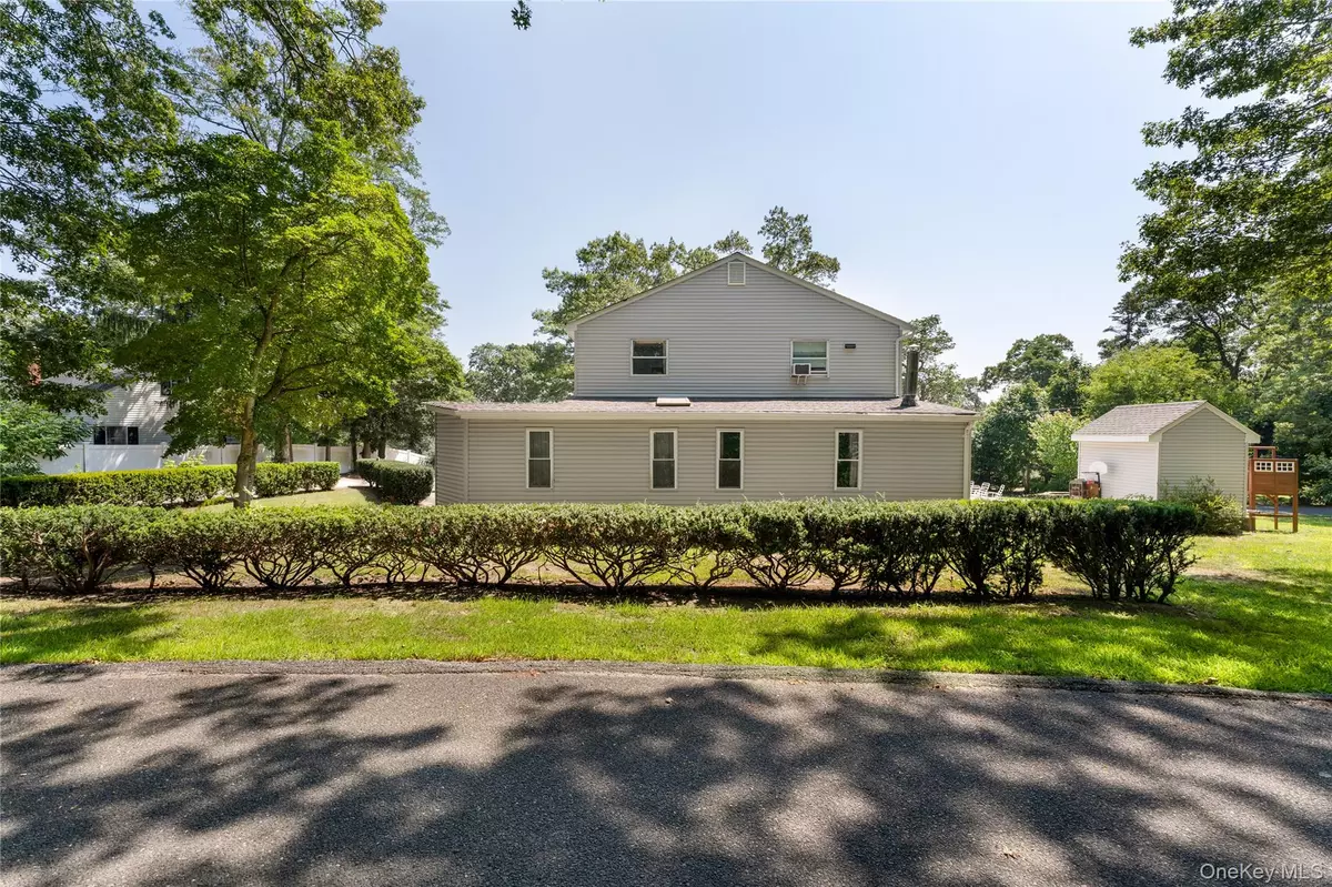 Sound Beach, NY 11789,10 Sunnyside DR