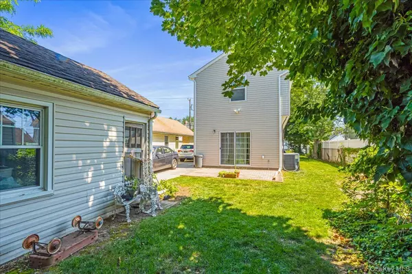 Roosevelt, NY 11575,289 Park AVE