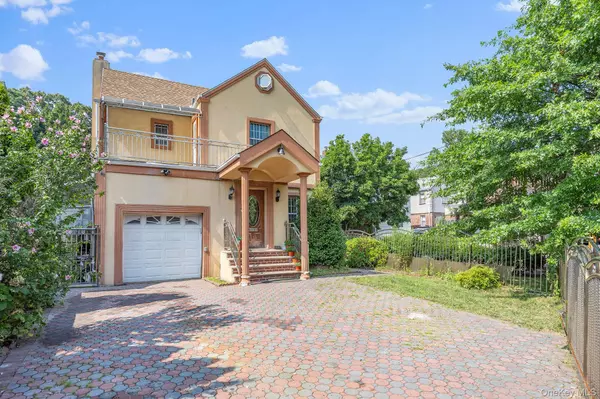 Holliswood, NY 11423,19703 McLaughlin AVE