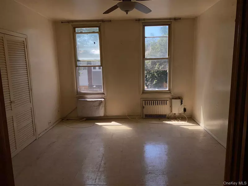 74-51 64th Place #1L, Glendale, NY 11385