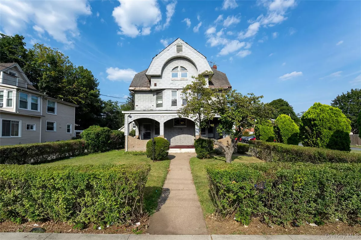 Suffern, NY 10901,172 Orange AVE