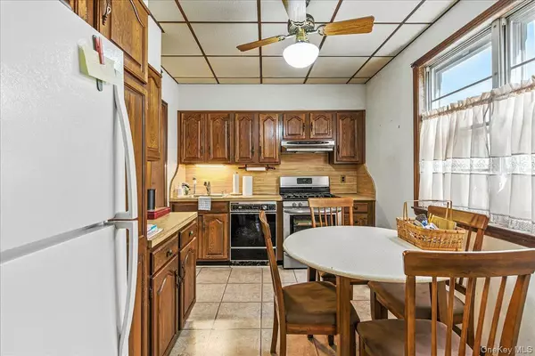 Brooklyn, NY 11236,9015 Bayview PL