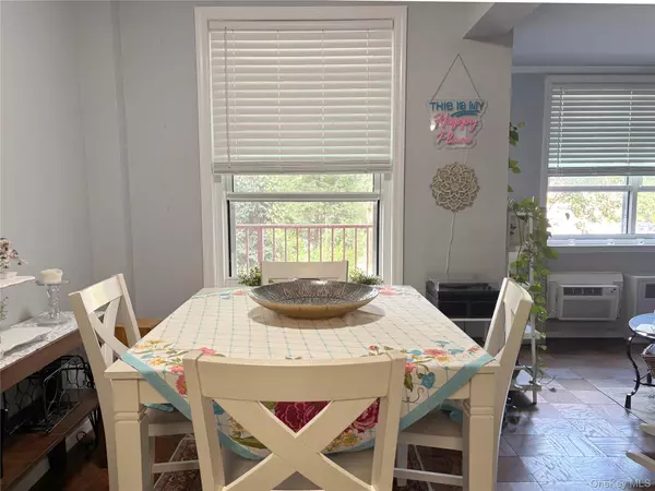 Bronx, NY 10463,315 W 232nd ST #2M