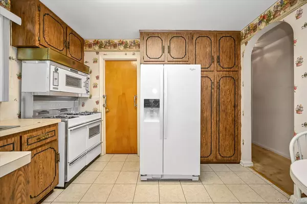 Bayside, NY 11364,230-42 57th RD