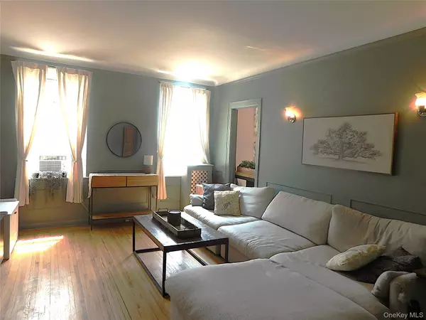 Mount Vernon, NY 10552,472 Gramatan AVE #Building 2  Unit# H1