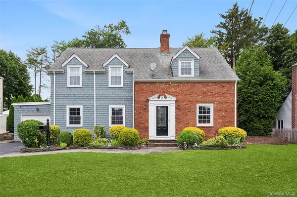 Roslyn Heights, NY 11577,75 George ST