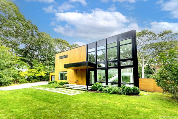 70 Cove Hollow Road, East Hampton, NY 11937