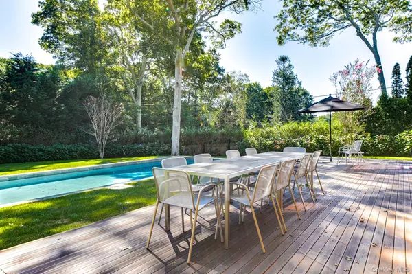 East Hampton, NY 11937,70 Cove Hollow Road