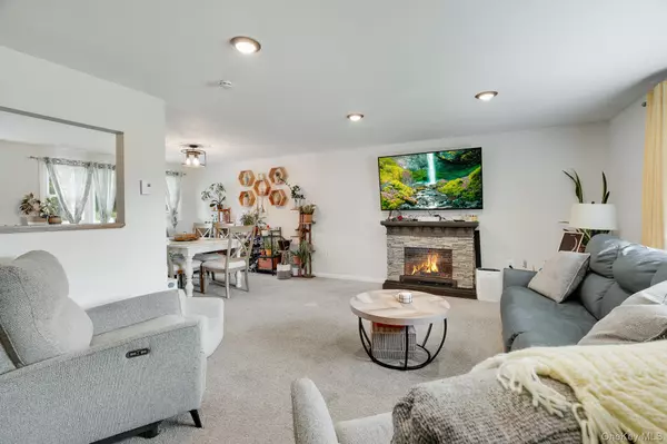 Marlboro, NY 12542,177 Highland AVE