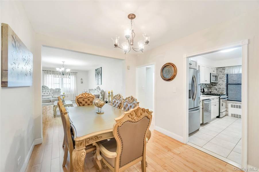 37-50 87 ST #3E, Jackson Heights, NY 11372