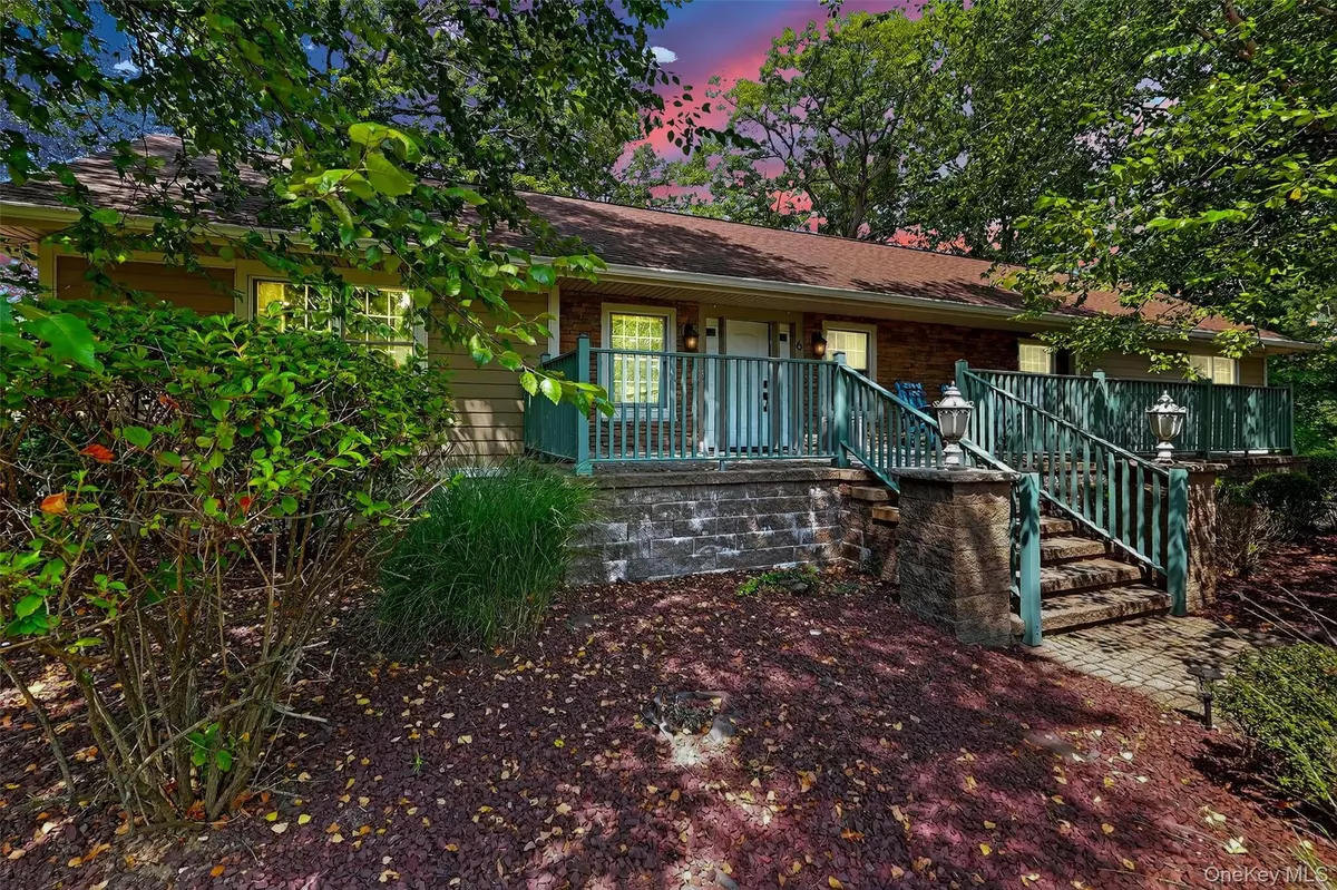 New City, NY 10956,6 Gail DR