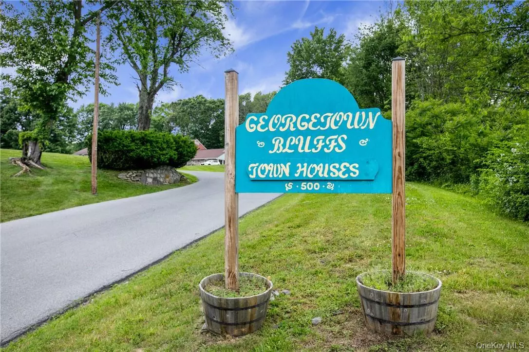 Highland, NY 12528,500 State Route 299 #8