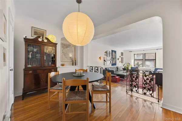 3535 75th ST #123, Jackson Heights, NY 11372