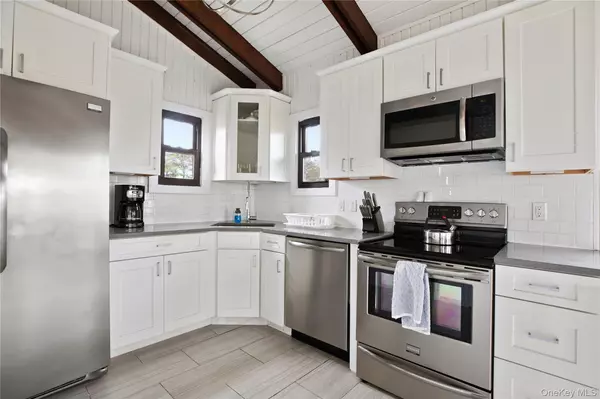 Seaview, NY 11770,26 Duneway AVE