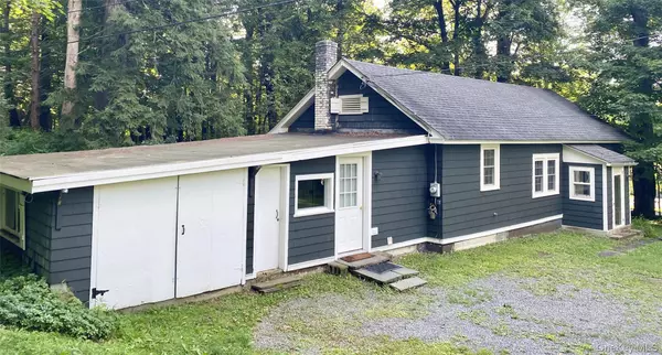 Red Hook, NY 12571,74 Hapeman Hill
