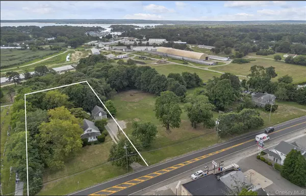 Aquebogue, NY 11931,653 Main RD