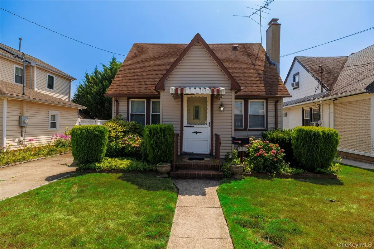 Oceanside, NY 11572,248 New York AVE