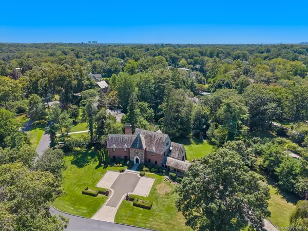 Great Neck, NY 11024,32 Wildwood DR