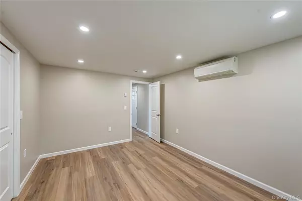 Manorville, NY 11949,145 Village Circle West