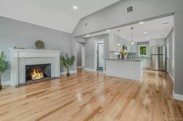 Huntington, NY 11743,9 Moscato ST