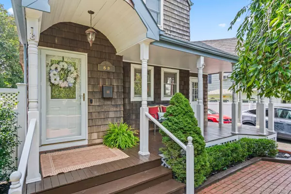 Huntington, NY 11743,53 Irwin PL