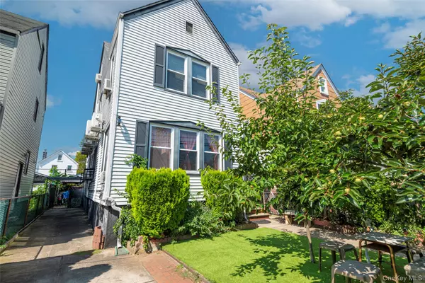 Hollis, NY 11423,90-44 187 ST