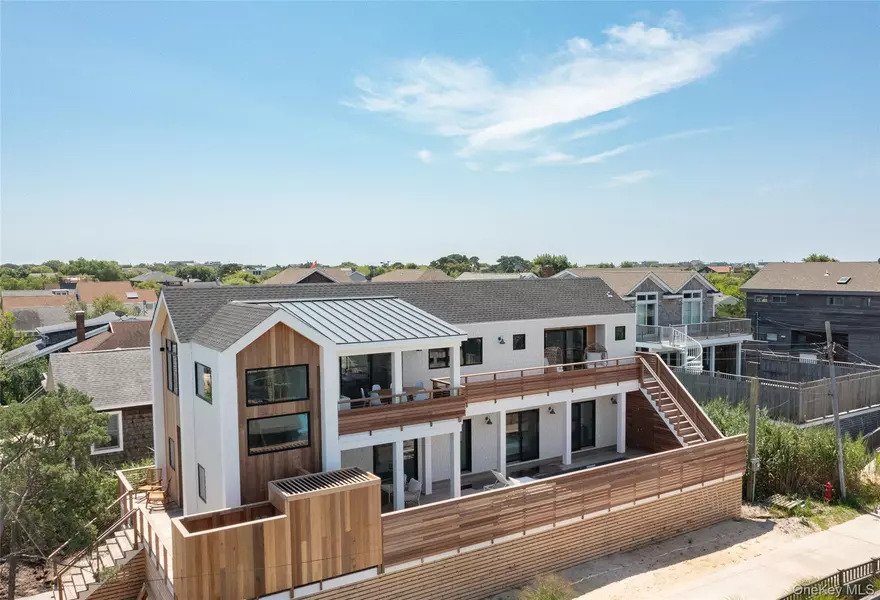 319 Wilmot RD, Ocean Beach, NY 11770