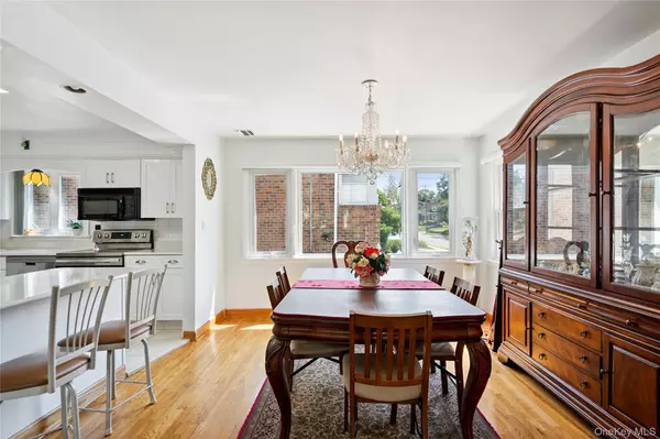 West Hempstead, NY 11552,402 Maple ST