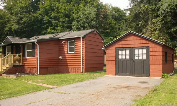 Patterson, NY 12563,20 Lake Shore DR