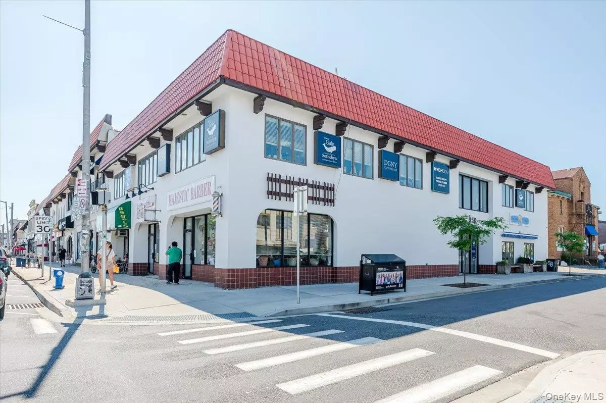 Long Beach, NY 11561,350 National Blvd #2A
