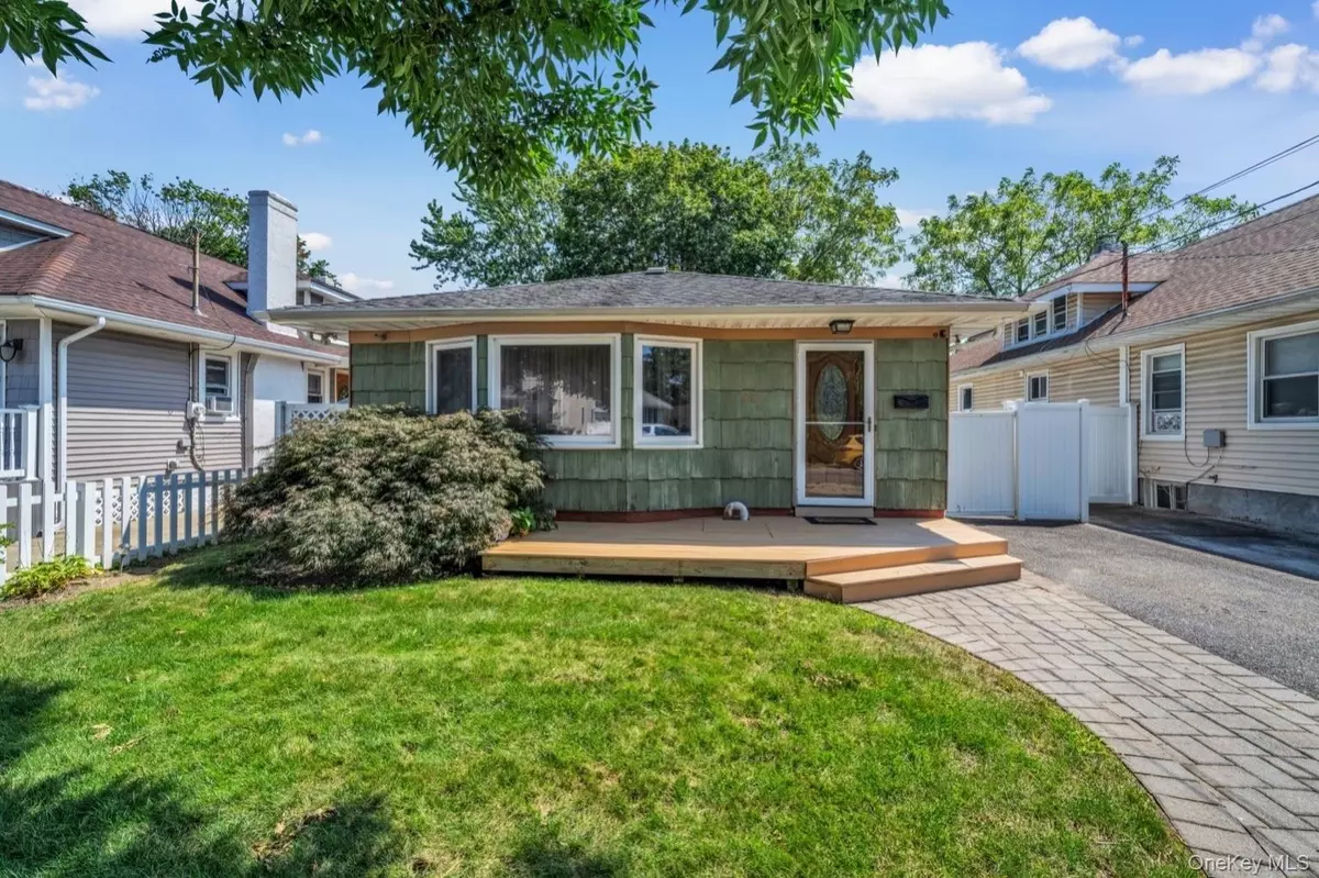 Baldwin, NY 11510,2761 Harvard PL