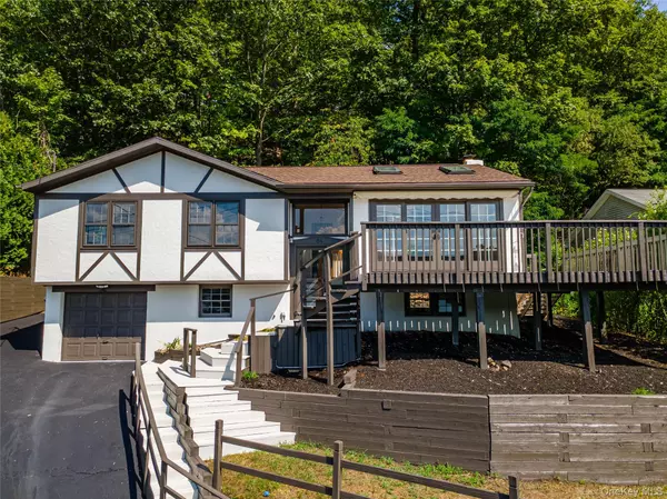 Greenwood Lake, NY 10925,64 Edgemere AVE