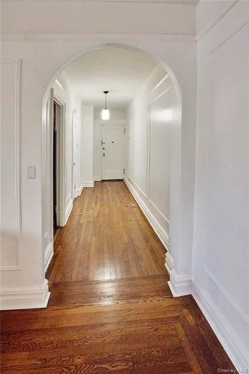 Yonkers, NY 10708,1470 Midland AVE #1-O