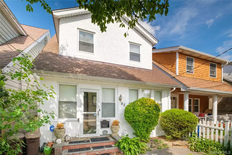 45 Bellew AVE, Eastchester, NY 10709